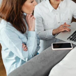 Diagnostic linguistique et opérationnel avec la responsable RH avant la formation